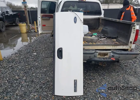 2006 Ford F-250 Lariat/Xl/Xlt from USA, damaged, VIN 1FTSW21P36EC26981